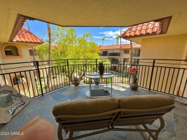 10330 W Thunderbird Blvd Unit A321, Sun City, Arizona 85351, ,2.5 BathroomsBathrooms,2 Bedroom Condos,For Sale,W Thunderbird Blvd Unit A321,1238